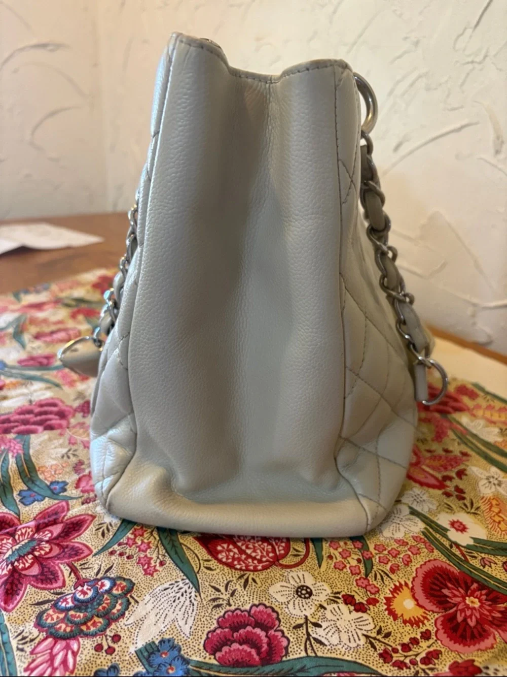 Chanel GST-shopper tote bag.  Condition-very good-excell.  Off white, silv hardw